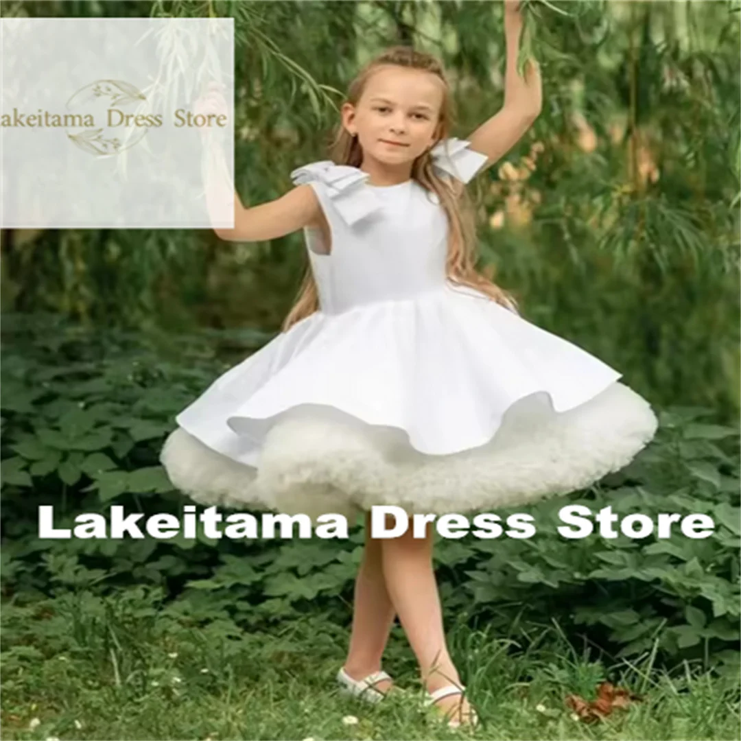 Customization Flower Girl Dress White Fluffy Satin Bow Strap Sleeveless Wedding Elegant Flower Child's First Eucharist Birthday
Customization Flower Girl Dress White Fluffy Satin Bow Strap Sleeveless Wedding Elegant Flower Child's First Eucharist Birthday