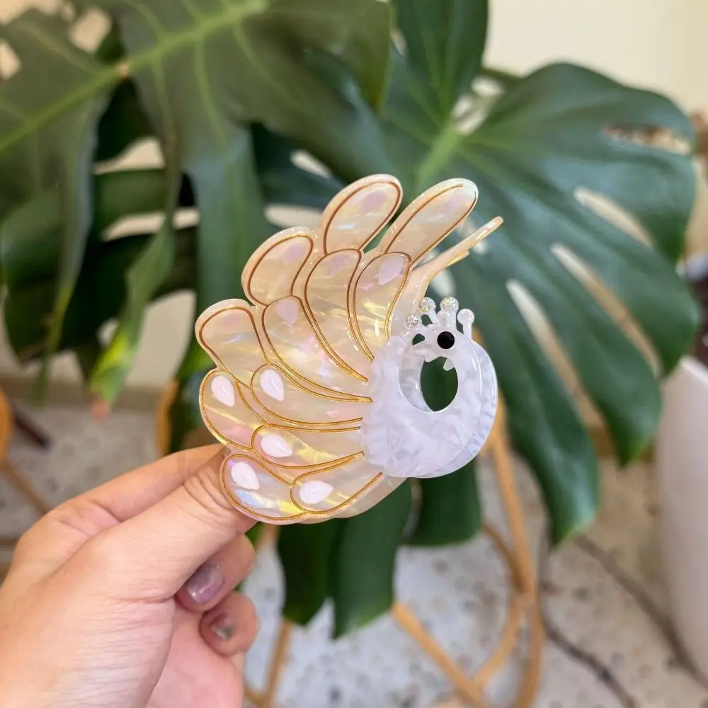 Korean Style Peacock Acetate Hair Claw Diamond Sweet Cartoon Animal Hair Clip Cute Hair Accessories Acetic Acid Shark Clip Daily
Korean Style Peacock Acetate Hair Claw Diamond Sweet Cartoon Animal Hair Clip Cute Hair Accessories Acetic Acid Shark Clip Daily