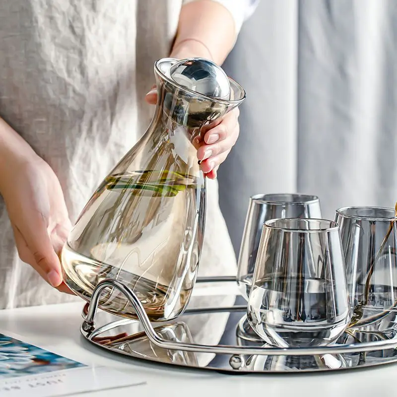 Danish Style Glass Water Kettle Household Light Luxury Heat-resistant High-temperature Explosion-proof Large Capacity Water Cup
Danish Style Glass Water Kettle Household Light Luxury Heat-resistant High-temperature Explosion-proof Large Capacity Water Cup