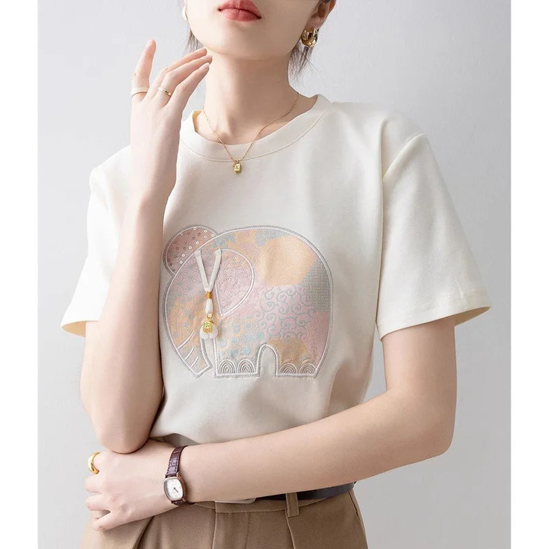 Women Clothing Fashion Cartoon Embroidery Pure Cotton T-Shirt Summer Vintage Loose O-neck Elegant Short Sleeve Tops
Women Clothing Fashion Cartoon Embroidery Pure Cotton T-Shirt Summer Vintage Loose O-neck Elegant Short Sleeve Tops