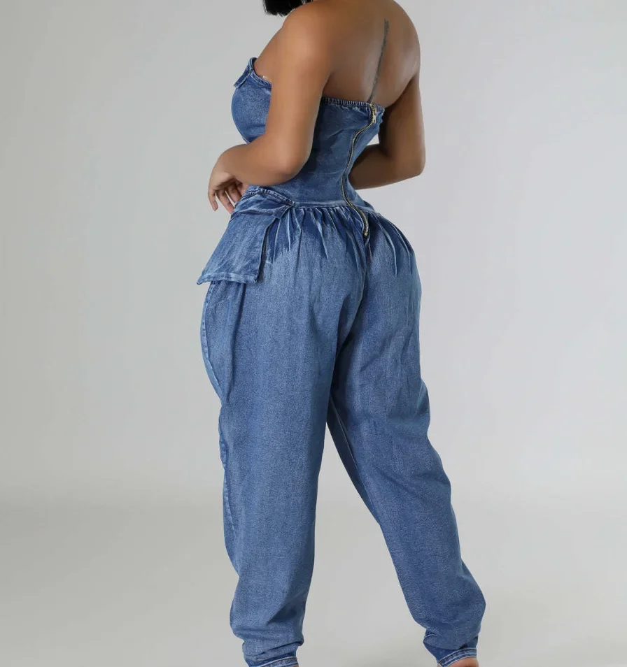 Women New Casual Sexy Bandeau Jumpsuits Women's Splicing Strapless High Stretch Fashion Waist Cinched Slimming Denim Jumpsuit
Women New Casual Sexy Bandeau Jumpsuits Women's Splicing Strapless High Stretch Fashion Waist Cinched Slimming Denim Jumpsuit