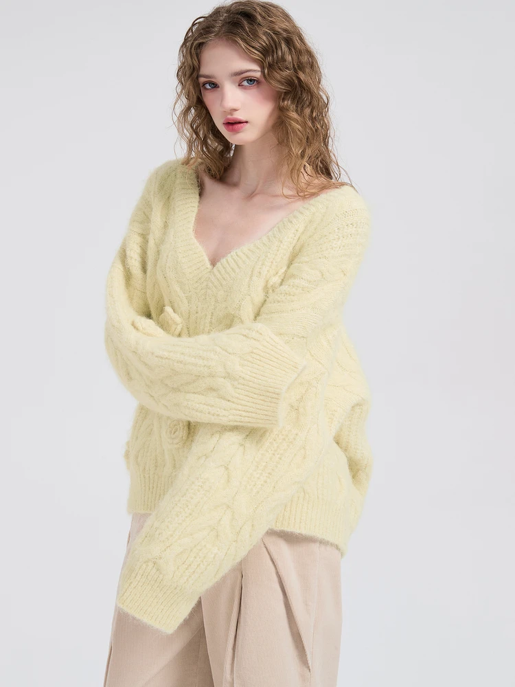 SAINTICO Women's V-ne Sweater Loose Fit Luxury Alpaca Wool Camere Feel Long Sve Knitwear for Autumn Winter Season
SAINTICO Women's V-ne Sweater Loose Fit Luxury Alpaca Wool Camere Feel Long Sve Knitwear for Autumn Winter Season