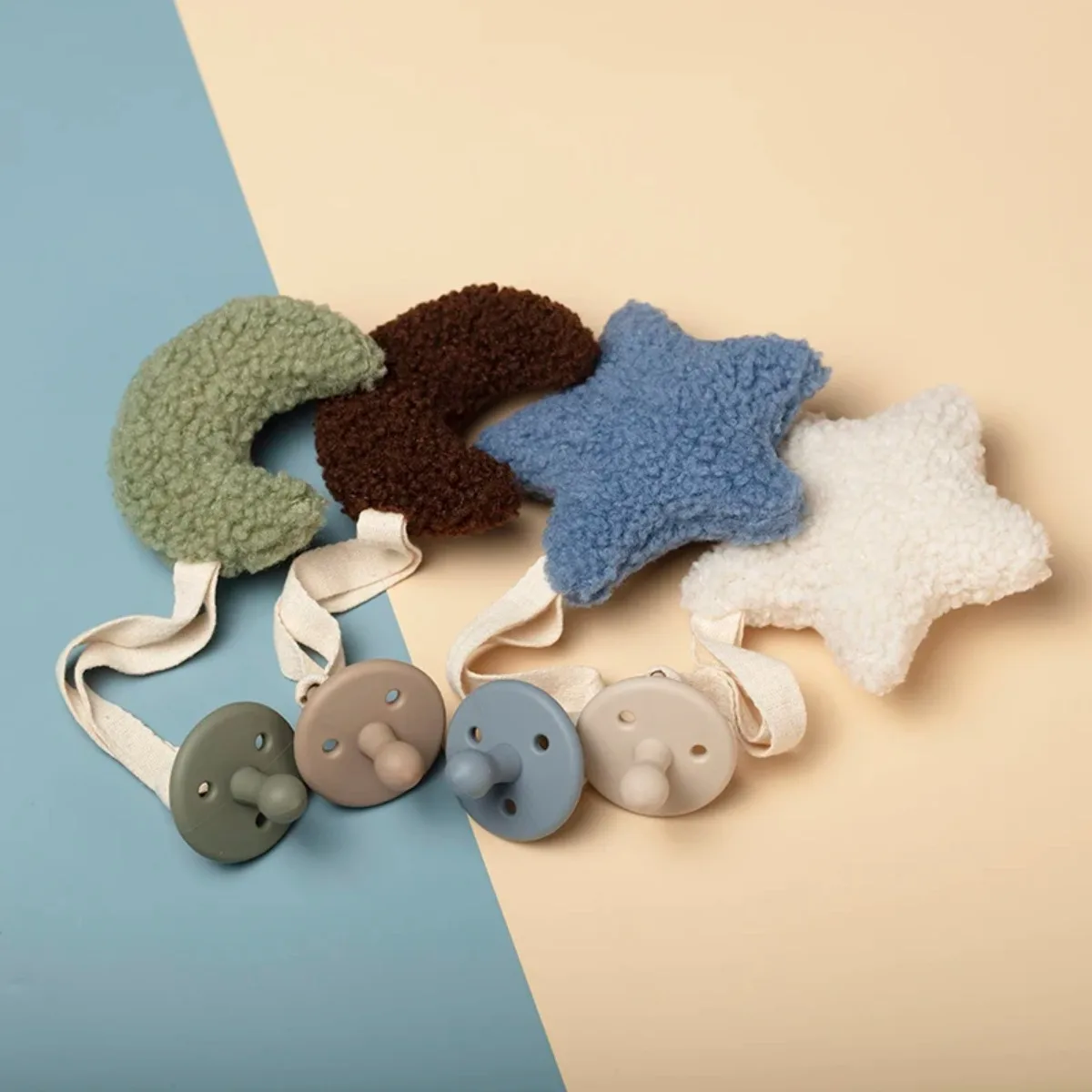 Star Moon Pattern Sherpa Pacifier Chain BPA Free Silicone Soother Dummy Holder Exquisite Decor Baby Dummy Clip Safe Reliable Infant Accessory Thoughtful Gift For Baby Shower Newborn Celebration Holiday Presents For New Parents
Star Moon Pattern Sherpa Pacifier Chain BPA Free Silicone Soother Dummy Holder Exquisite Decor Baby Dummy Clip Safe Reliable Infant Accessory Thoughtful Gift For Baby Shower Newborn Celebration Holiday Presents For New Parents