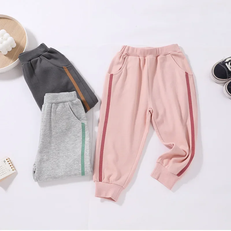 Baby Boys Sports Pant Kids Letter Pants with Pocket Toddler Casual Trousers 2025 Spring Autumn Children‘s Clothing
Baby Boys Sports Pant Kids Letter Pants with Pocket Toddler Casual Trousers 2025 Spring Autumn Children‘s Clothing