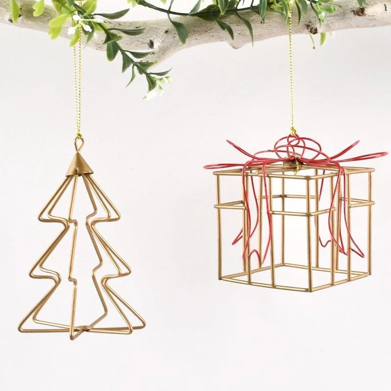 Gold Christmas Decorations Iron Art Hollow Christmas Tree Shaped Gift Box Hanging Ornaments Festive Atmosphere Decoration
Gold Christmas Decorations Iron Art Hollow Christmas Tree Shaped Gift Box Hanging Ornaments Festive Atmosphere Decoration