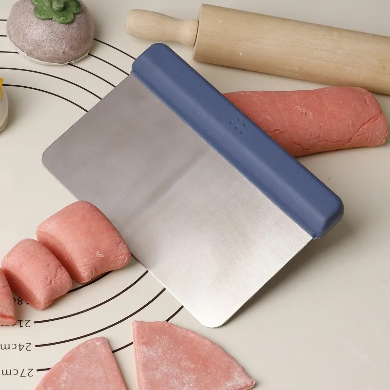 304 stainless steel flour cutter baking scraper dough cutting tool pastry rice flour scraper
304 stainless steel flour cutter baking scraper dough cutting tool pastry rice flour scraper