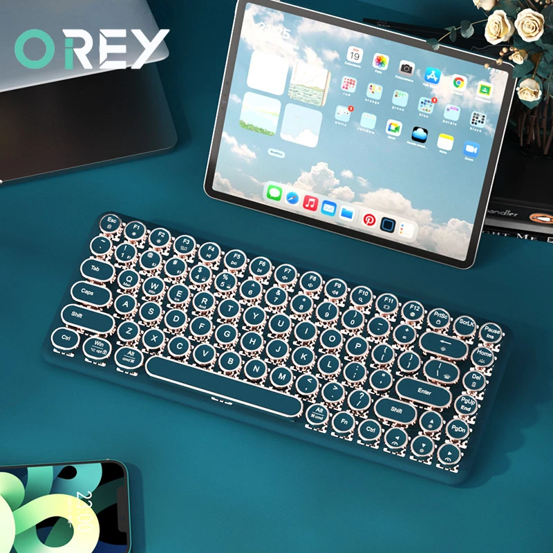 Wired Bluetooth Wireless Mechanical Keyboard Hot-swappable Retro Punk E-sports Game Backlit Keyboard Retro Mechanical Keyboard
Wired Bluetooth Wireless Mechanical Keyboard Hot-swappable Retro Punk E-sports Game Backlit Keyboard Retro Mechanical Keyboard