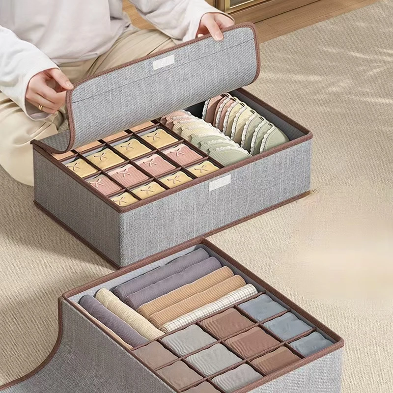 Underwear Storage Box Cotton And Linen Six-compartment Compartment With Lid Underwear Box With Compartments Drawer Style
Underwear Storage Box Cotton And Linen Six-compartment Compartment With Lid Underwear Box With Compartments Drawer Style