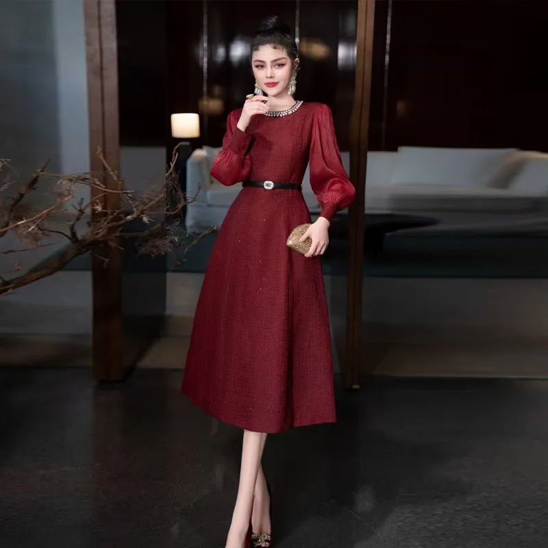 ZJYT Fashion Beading O Neck Vintage Tweed Woolen Dresses Woman Clothes 2025 Spring New Long Sleeve Midi Casual Party Dress Red
ZJYT Fashion Beading O Neck Vintage Tweed Woolen Dresses Woman Clothes 2025 Spring New Long Sleeve Midi Casual Party Dress Red