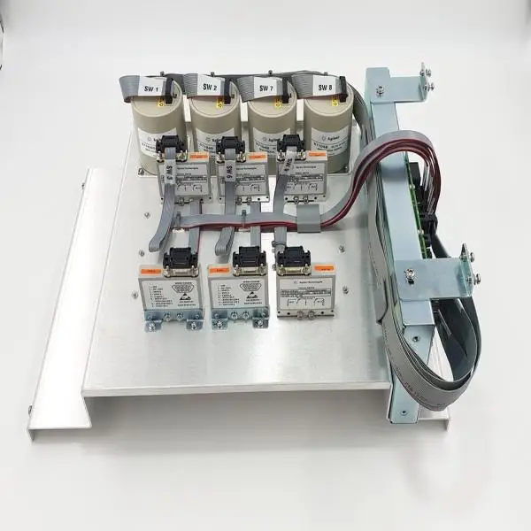 6 Pcs N1810TL Coaxial Switch + 4 87104B SP4T 20GHz Switch + 34945EXT Programming Controller Industrial Automation
6 Pcs N1810TL Coaxial Switch + 4 87104B SP4T 20GHz Switch + 34945EXT Programming Controller Industrial Automation