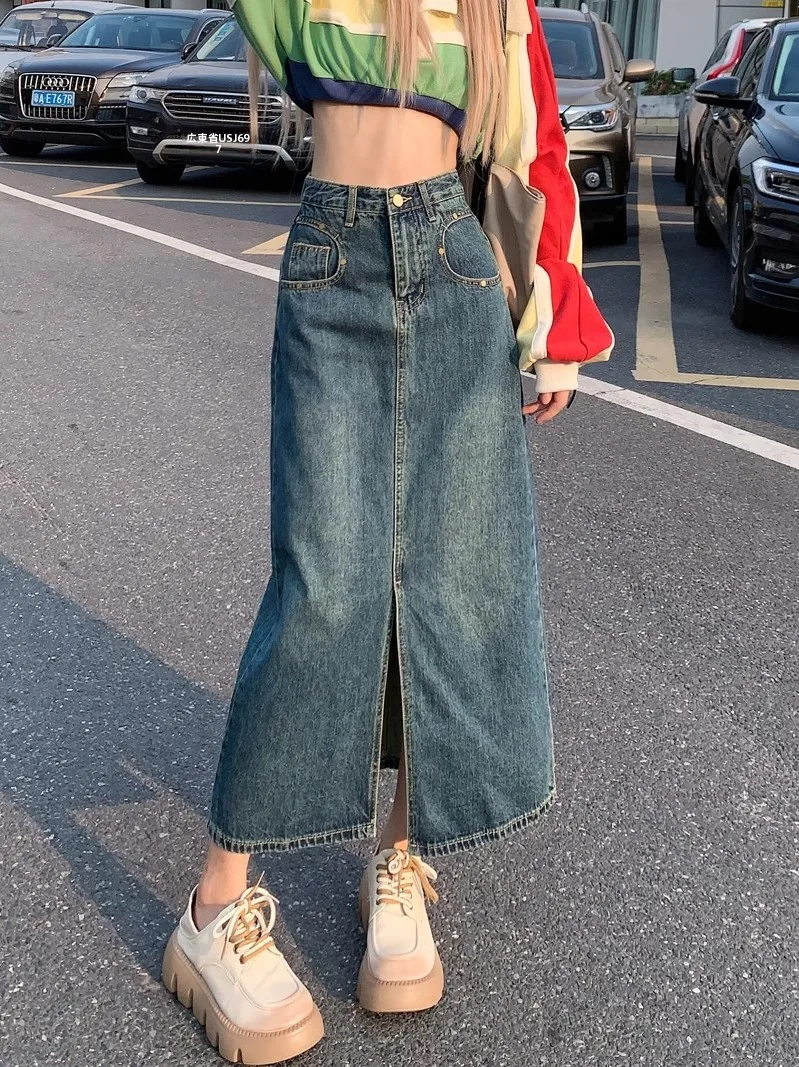High Waist Mid-Length Denim Skirt Women's plus Size Summer Slimming A-Line Half Skirt with Slit Retro Style Fashionable
High Waist Mid-Length Denim Skirt Women's plus Size Summer Slimming A-Line Half Skirt with Slit Retro Style Fashionable