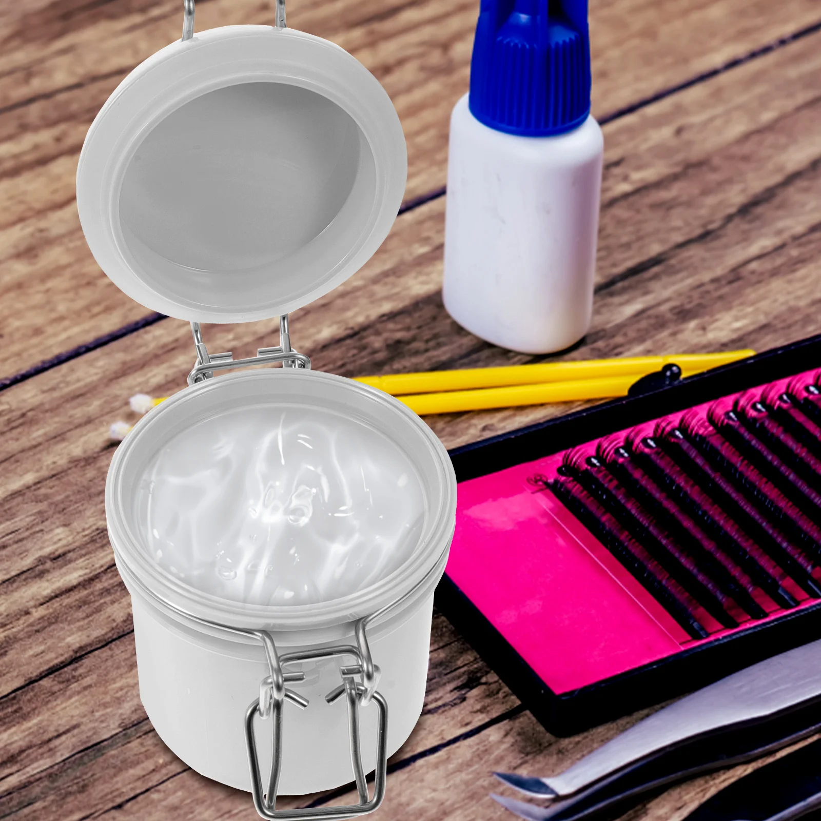 2Pcs Eyelash Glue Storage Containers Durable LeakProof Aluminum PP Material Compact Size LightWeight Salon Home Use
2Pcs Eyelash Glue Storage Containers Durable LeakProof Aluminum PP Material Compact Size LightWeight Salon Home Use
