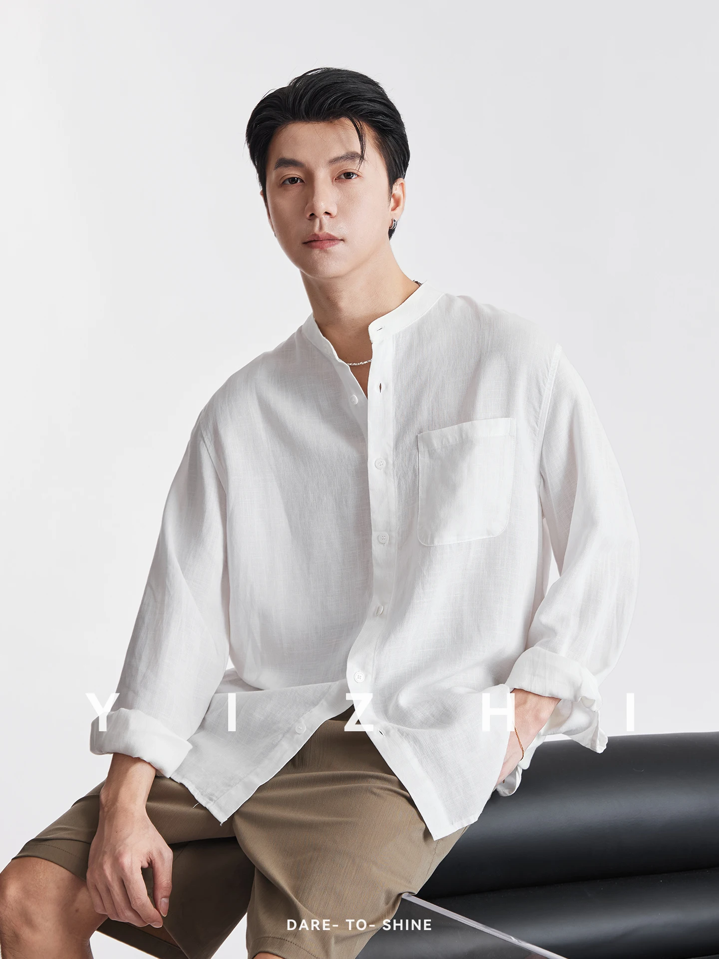 Fashion Men Linen Stand Collar Long Sleeve Shirt 2026 Summer Breathable Textured Single Pocket Loose Chinese Style Casual Blouse
Fashion Men Linen Stand Collar Long Sleeve Shirt 2026 Summer Breathable Textured Single Pocket Loose Chinese Style Casual Blouse