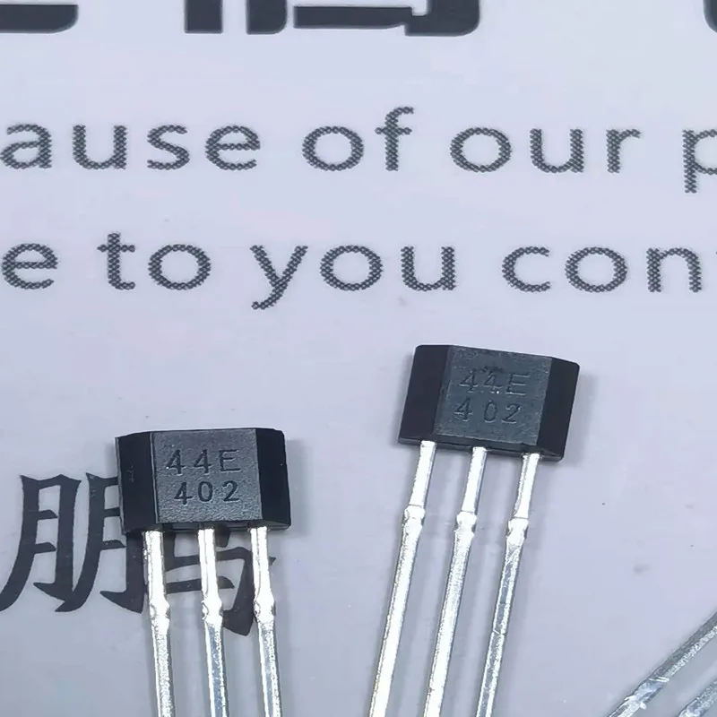 10PCS/lot Large chip high sensitivity 44E Hall sensor 402 switch A1344EUA-T high temperature element AH3144E 
10PCS/lot Large chip high sensitivity 44E Hall sensor 402 switch A1344EUA-T high temperature element AH3144E