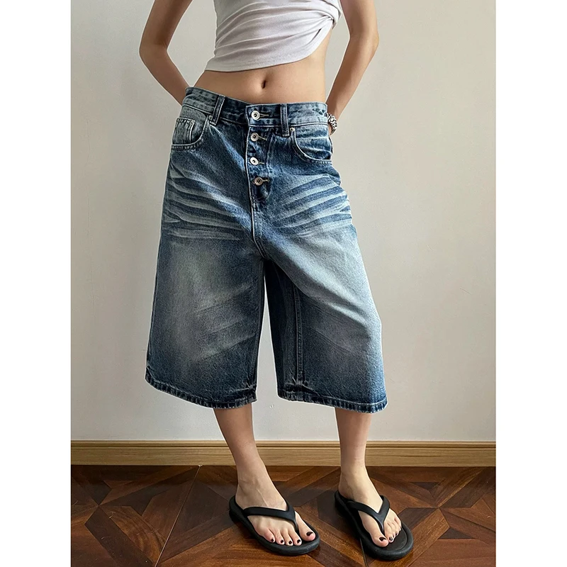 YIBASHU Summer Women American Retro Blue Denim Shorts Y2K 2000s Japanese Punk Harajuku Streetwear Tide Jean Calf-Length Pants
YIBASHU Summer Women American Retro Blue Denim Shorts Y2K 2000s Japanese Punk Harajuku Streetwear Tide Jean Calf-Length Pants