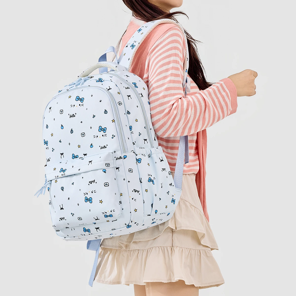 Cute Cat Schoolbag for Junior High School Girls, High-Looking Cartoon Backpack for Elementary School Girls in Grades Three to Six
Cute Cat Schoolbag for Junior High School Girls, High-Looking Cartoon Backpack for Elementary School Girls in Grades Three to Six