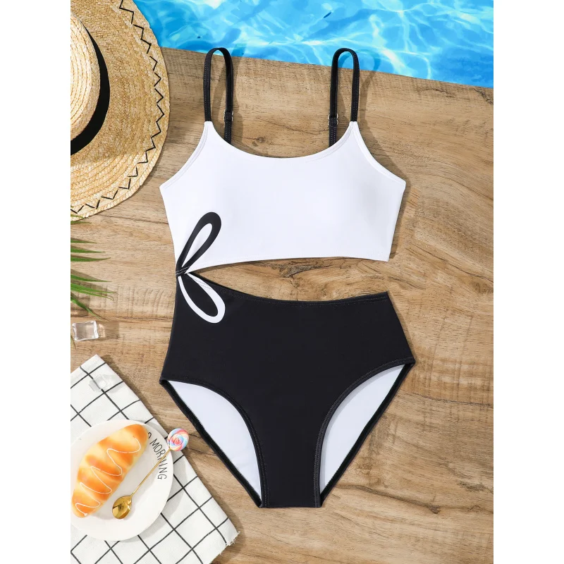 2025New One-Piece Children's Swimsuit for Girls, Hollow Out Strap Black and White Color Block, Small, Medium, Large Children's S
2025New One-Piece Children's Swimsuit for Girls, Hollow Out Strap Black and White Color Block, Small, Medium, Large Children's S