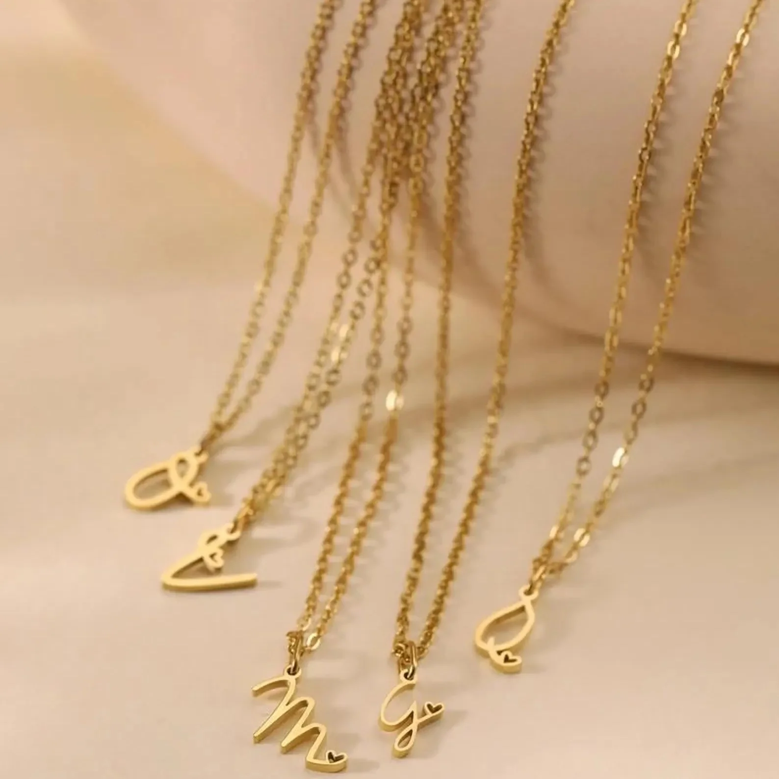 Amaxer Gold Color Initial Necklace Custom Letter Necklace With Tiny Heart Personalized Jewelry Gifts Necklace for Women Girls
Amaxer Gold Color Initial Necklace Custom Letter Necklace With Tiny Heart Personalized Jewelry Gifts Necklace for Women Girls