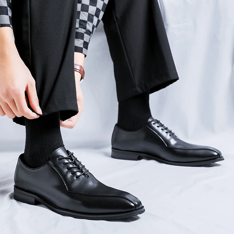 Business men's leather shoes Classic minimalist fashion style Office Outdoor Formal Evening Party Daily high-quality shoes 38-46
Business men's leather shoes Classic minimalist fashion style Office Outdoor Formal Evening Party Daily high-quality shoes 38-46