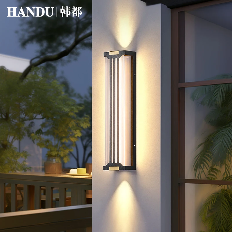 Villa pillar wall lamp Sun room lighting Outdoor balcony Door head spotlight
Villa pillar wall lamp Sun room lighting Outdoor balcony Door head spotlight