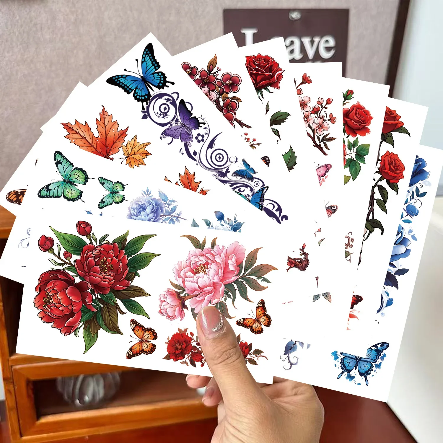 10Pcs New Rich Flowers Blossom Butterfly Tattoo Stickers Waterproof Party Party Gifts Funny Fun Face Stickers
10Pcs New Rich Flowers Blossom Butterfly Tattoo Stickers Waterproof Party Party Gifts Funny Fun Face Stickers