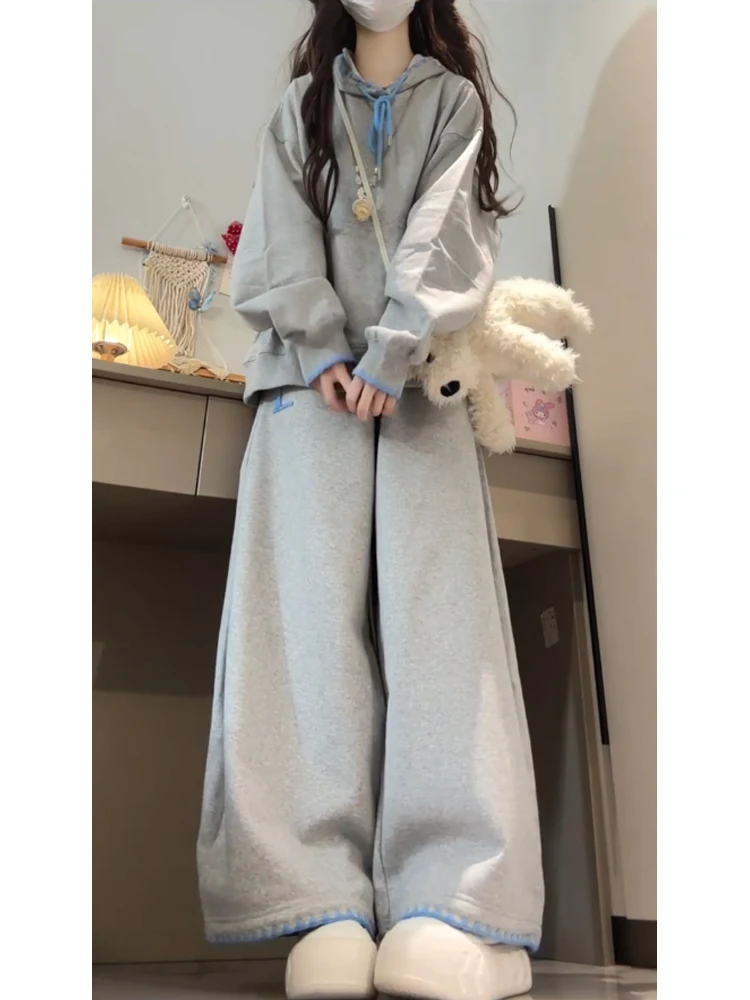 Комплект толстовки с капюшоном в стиле ретро, женские свободные широкие брюки с высокой талией, комплект из двух предметов, повседневный комплект, осенняя мода
Комплект толстовки с капюшоном в стиле ретро, женские свободные широкие брюки с высокой талией, комплект из двух предметов, повседневный комплект, осенняя мода