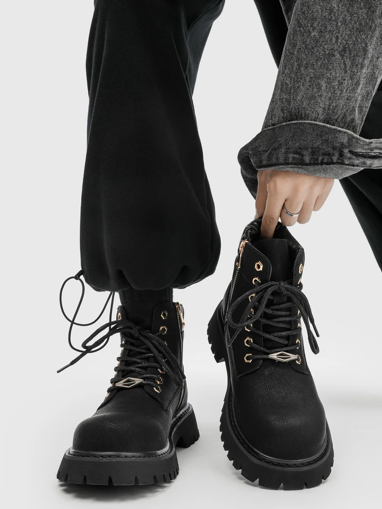 Классические мужские высокие рабочие ботинки для активного отдыха, весна-осень, с широким носком, модная рабочая обувь
Классические мужские высокие рабочие ботинки для активного отдыха, весна-осень, с широким носком, модная рабочая обувь