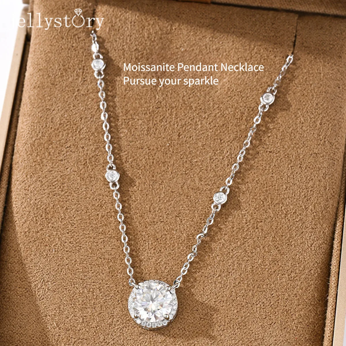 JellyStory Timeless Moissanite love Necklace Anniversary Gift S925 Silver Four Prong Setting Full Inlaid Love Pendant for Her
JellyStory Timeless Moissanite love Necklace Anniversary Gift S925 Silver Four Prong Setting Full Inlaid Love Pendant for Her