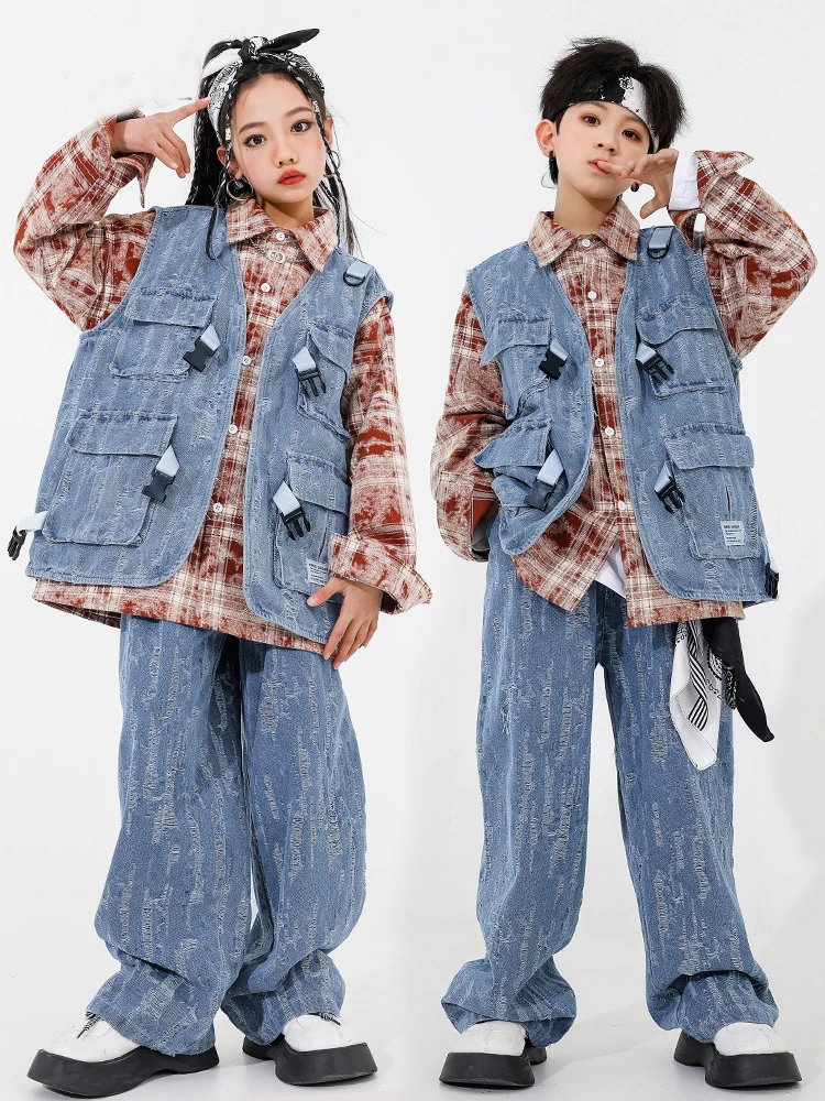 Fashion Kids Clothing Hip Hop Costume Hole Denim Vest Pants Boys Street Dance Outfit Girls Jazz Performance Clothes Kpop BL12396
Fashion Kids Clothing Hip Hop Costume Hole Denim Vest Pants Boys Street Dance Outfit Girls Jazz Performance Clothes Kpop BL12396