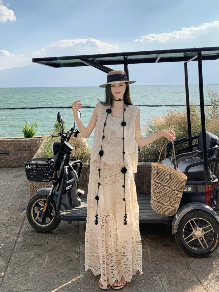 Fashionable Lace Hollow out Sleeveless Set Women's Spring 2026 New Style High Waist Midi Skirt And Tank Top Two Piece Set
Fashionable Lace Hollow out Sleeveless Set Women's Spring 2026 New Style High Waist Midi Skirt And Tank Top Two Piece Set