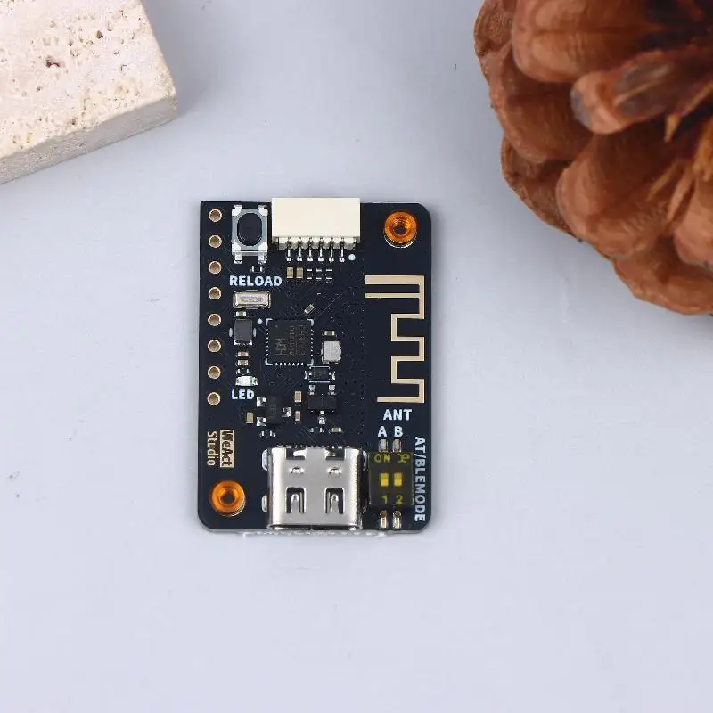 CH9143 Комплект модуля BLE/USB/UART, 3-сторонняя плата отладки беспроводной связи, набор мини-модулей TTL
CH9143 Комплект модуля BLE/USB/UART, 3-сторонняя плата отладки беспроводной связи, набор мини-модулей TTL