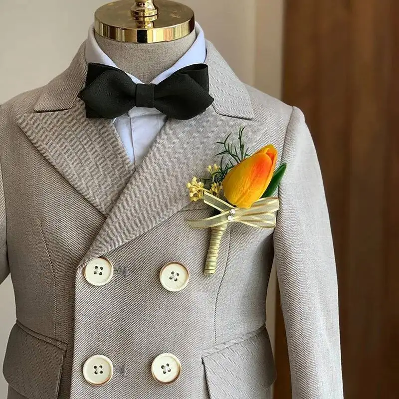 Three Halloween Costume Cosplay Children's Piece Suit Boys' Formal Dress Flower Girl Boys' Baby Mini Suit Men's Mini Suit Set
Three Halloween Costume Cosplay Children's Piece Suit Boys' Formal Dress Flower Girl Boys' Baby Mini Suit Men's Mini Suit Set