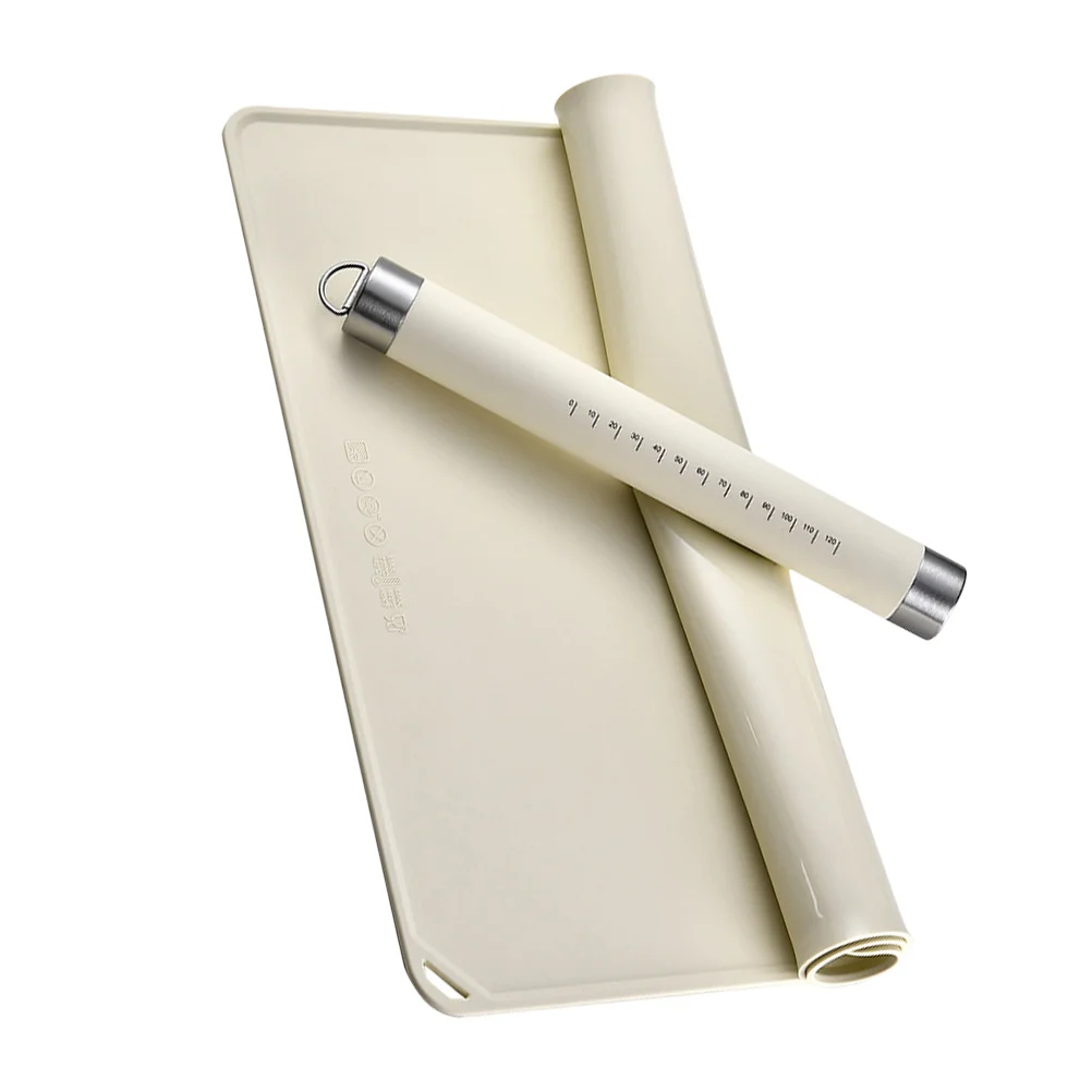 1Set Silicone Dough Mat Pastry Mat Non-Slip Baking Surface Rolling Pin Kitchen Bread Roller Baking Tool Dough Accessory 
1Set Silicone Dough Mat Pastry Mat Non-Slip Baking Surface Rolling Pin Kitchen Bread Roller Baking Tool Dough Accessory