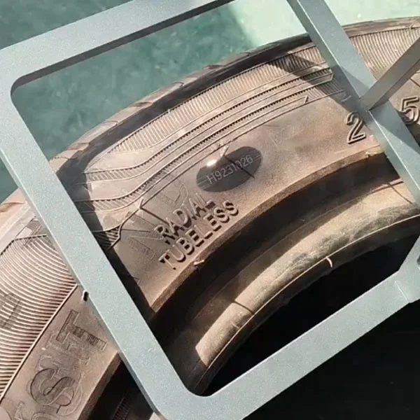 2024 Мини-портативный портативный гравировальный волоконный маркер 20 Вт для металлического логотипа номера
2024 Мини-портативный портативный гравировальный волоконный маркер 20 Вт для металлического логотипа номера