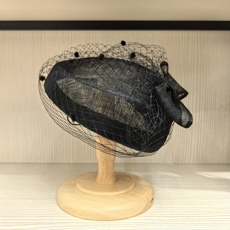 Vintage British Style Fascinator Hat Women Black Veil Bow Pillbox Mesh Beret Elegant Ladies Wedding Tea Party Cocktail Headwear
Vintage British Style Fascinator Hat Women Black Veil Bow Pillbox Mesh Beret Elegant Ladies Wedding Tea Party Cocktail Headwear