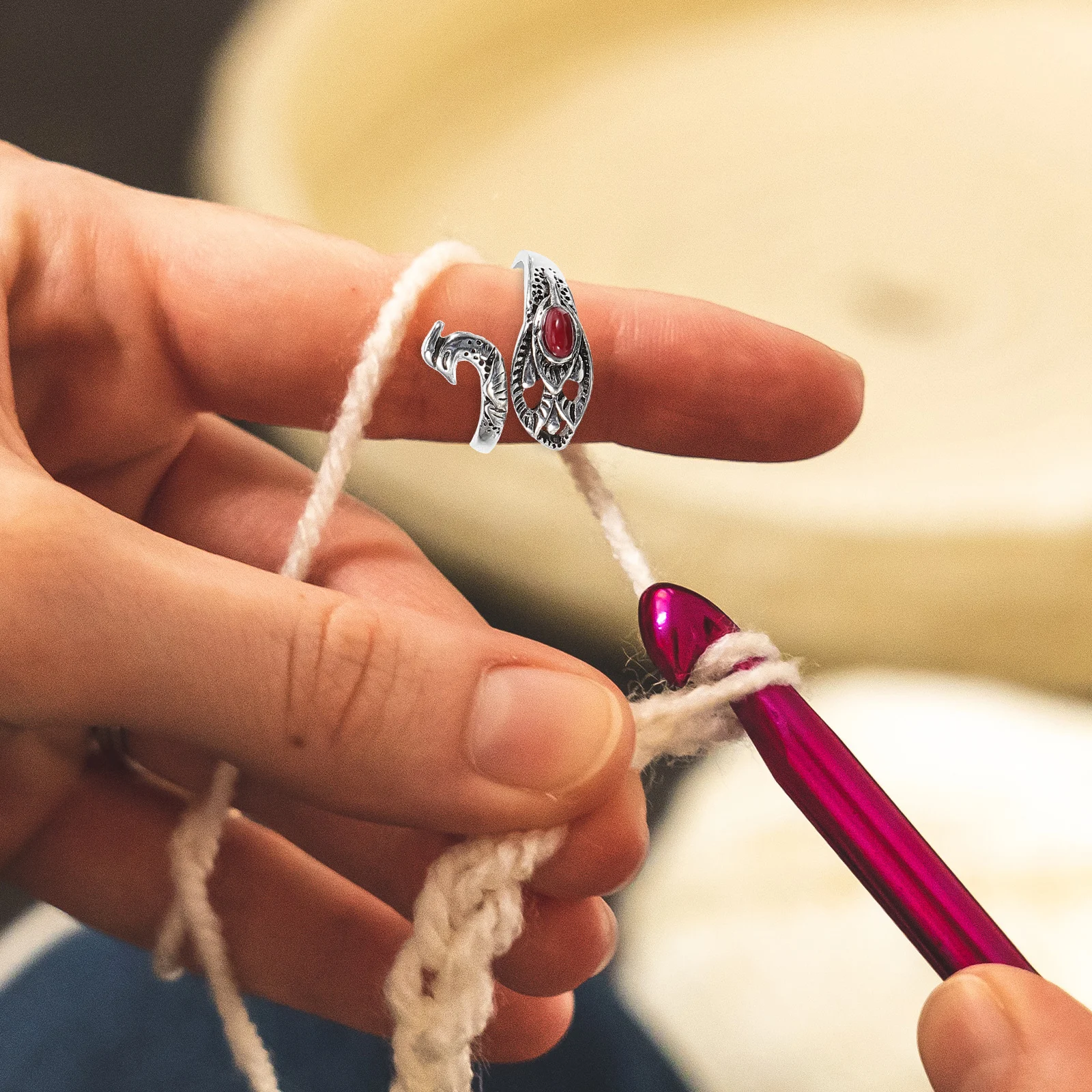 8pcs Silver Knitting Rings Multi-Function Crochet Yarn Guide For Knitting Sewing Tools Braided Winding Durable Lightweight
8pcs Silver Knitting Rings Multi-Function Crochet Yarn Guide For Knitting Sewing Tools Braided Winding Durable Lightweight