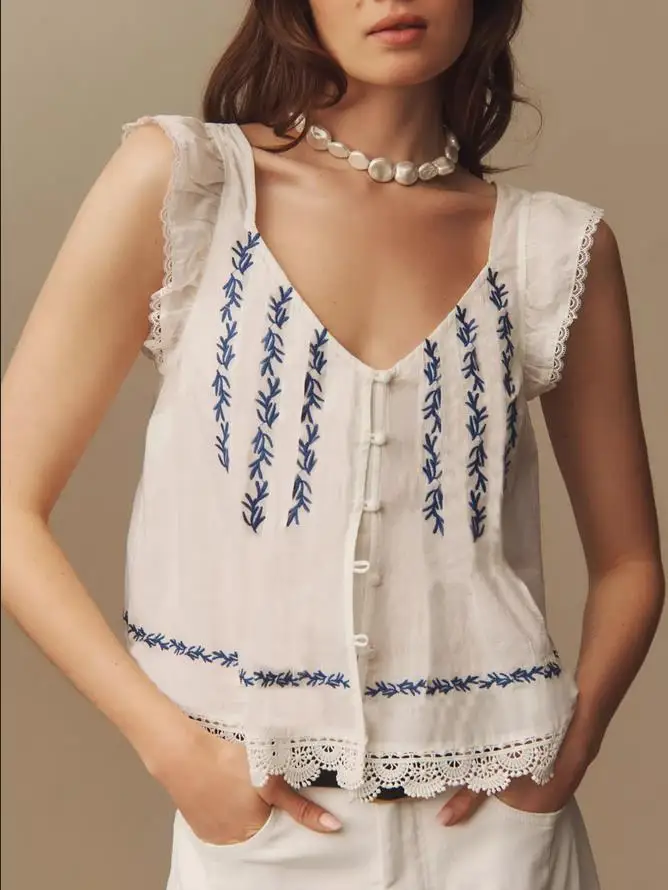 Women's Summer Tank Tops Leaf Embroidery V-Neck Lace Trim Button Up T-Shirt Casual Tops
Women's Summer Tank Tops Leaf Embroidery V-Neck Lace Trim Button Up T-Shirt Casual Tops