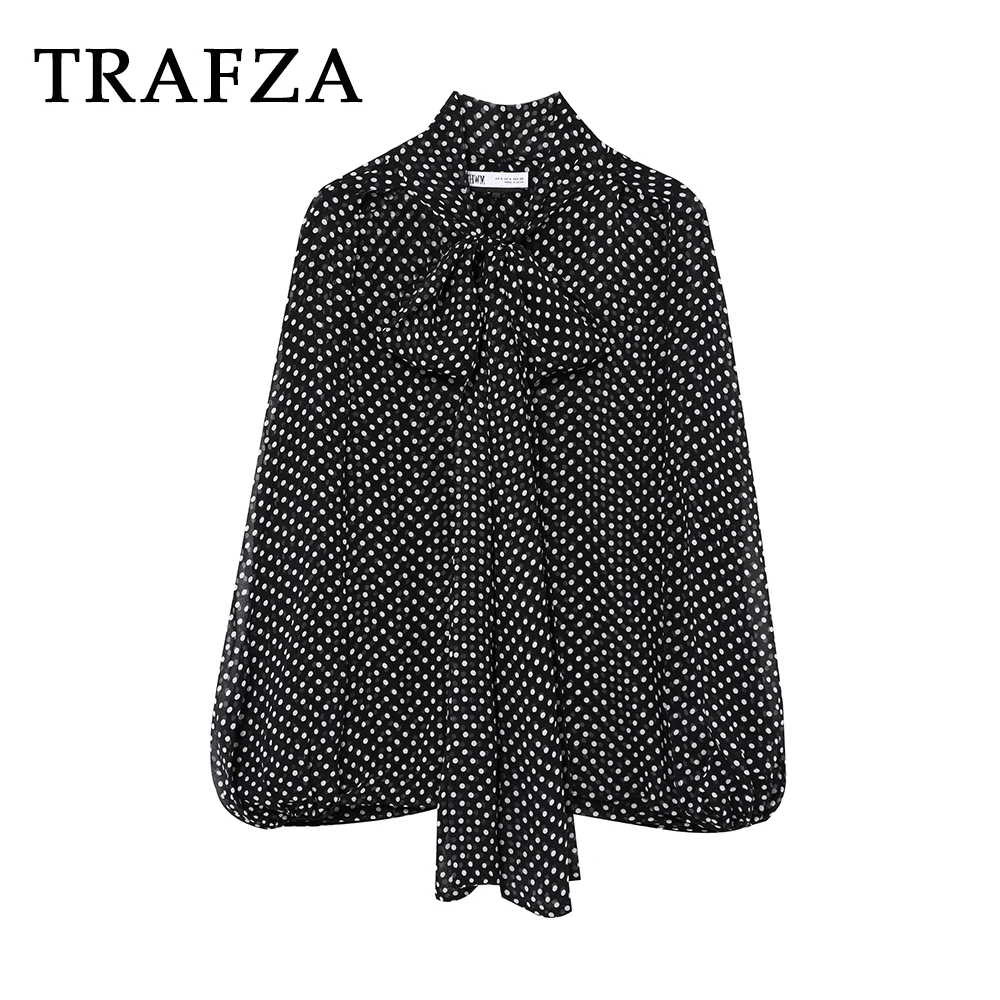 TRAFZA Chic Bow Print White Dot Woman Blouse Casual Fashion 2025 Summer Elegant Sleeveless Basics Vintage Mujer Beach Shirts
TRAFZA Chic Bow Print White Dot Woman Blouse Casual Fashion 2025 Summer Elegant Sleeveless Basics Vintage Mujer Beach Shirts