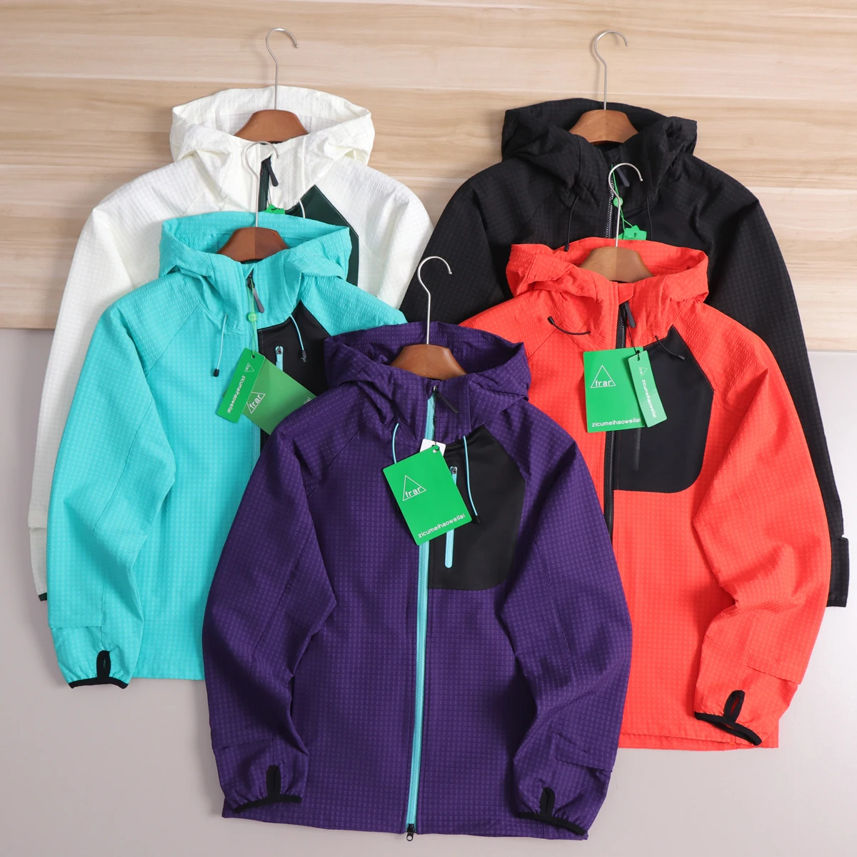 Limited Edition Color! Quick Dry Breathable Plaid Fabric! 3D Tailoring! Spring Autumn Unisex Outdoor Hooded Jacket Coat
Limited Edition Color! Quick Dry Breathable Plaid Fabric! 3D Tailoring! Spring Autumn Unisex Outdoor Hooded Jacket Coat