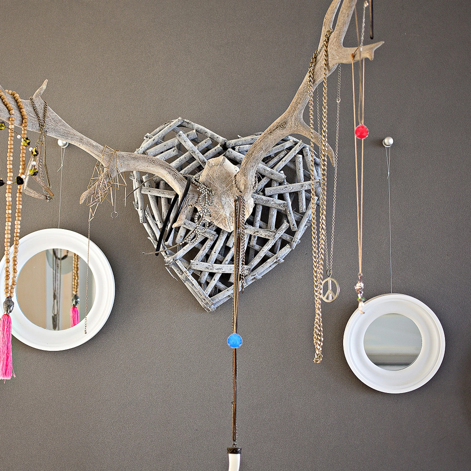 20Pcs Crystal Pendants Hanging Drops Decor Garden Pendant Backyard Hanging Decorations Home Office Accessory Garden Pendant
20Pcs Crystal Pendants Hanging Drops Decor Garden Pendant Backyard Hanging Decorations Home Office Accessory Garden Pendant