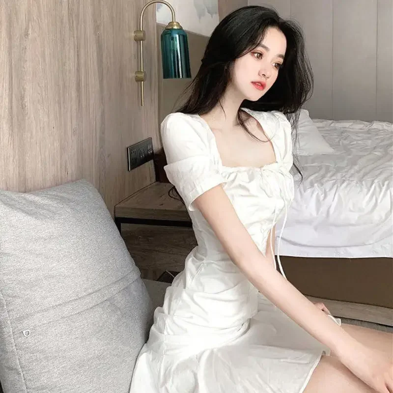 Summer Square Collar Ruffle Dress Fishtail Short Skirt Fashion Woman Dress Vestido De Mujer Femme Robe
Summer Square Collar Ruffle Dress Fishtail Short Skirt Fashion Woman Dress Vestido De Mujer Femme Robe