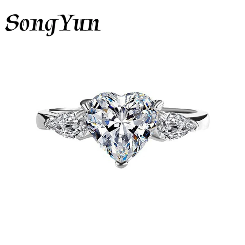 SONGYUN Brand Jewelry 925 Sterling Silver Ring D Color Moissanite Chic Ring for Fiancee 18K Real Gold Plated SYT Patent Rings
SONGYUN Brand Jewelry 925 Sterling Silver Ring D Color Moissanite Chic Ring for Fiancee 18K Real Gold Plated SYT Patent Rings