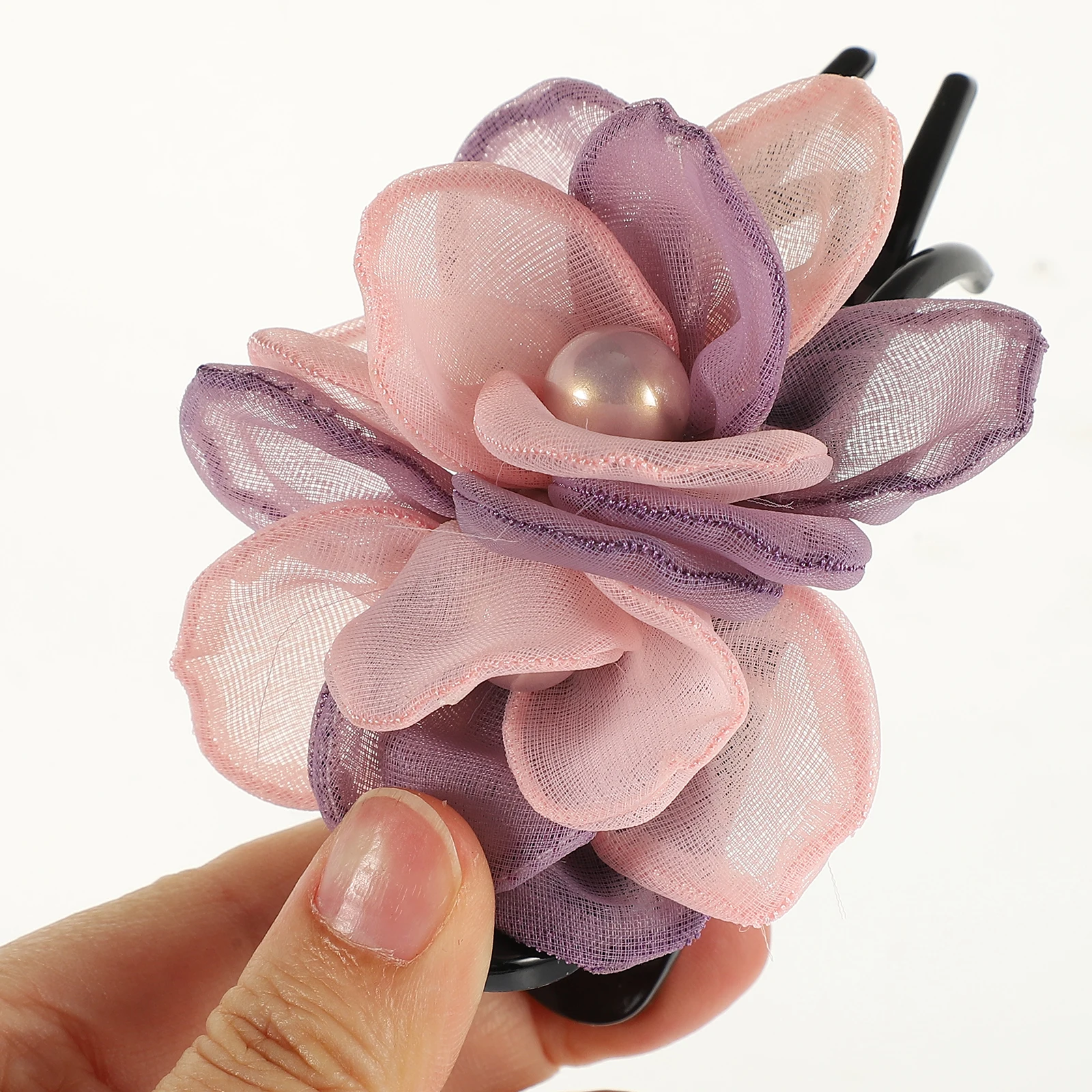 Jaw Alligator Hair Clip Elegant Silk Yarn Flower Design Flat Claw Clip for Women Thick Hair Secure Hold Barrettes Daily
Jaw Alligator Hair Clip Elegant Silk Yarn Flower Design Flat Claw Clip for Women Thick Hair Secure Hold Barrettes Daily