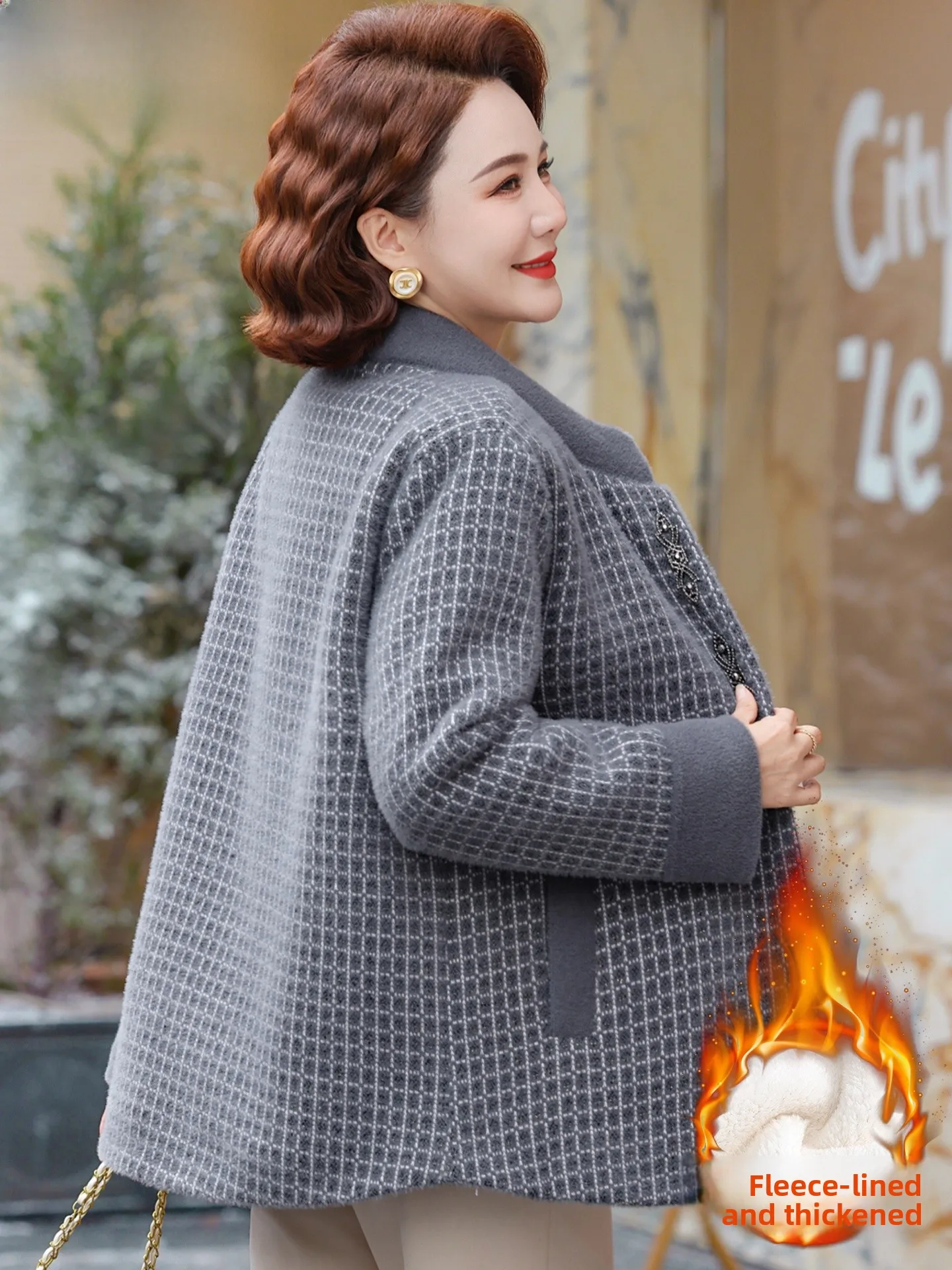 Thiened Fce Winter Coat for Middle-Aged Women Woolen Coat Warm And Sli Cotton Clothes for ly Ladies
Thiened Fce Winter Coat for Middle-Aged Women Woolen Coat Warm And Sli Cotton Clothes for ly Ladies