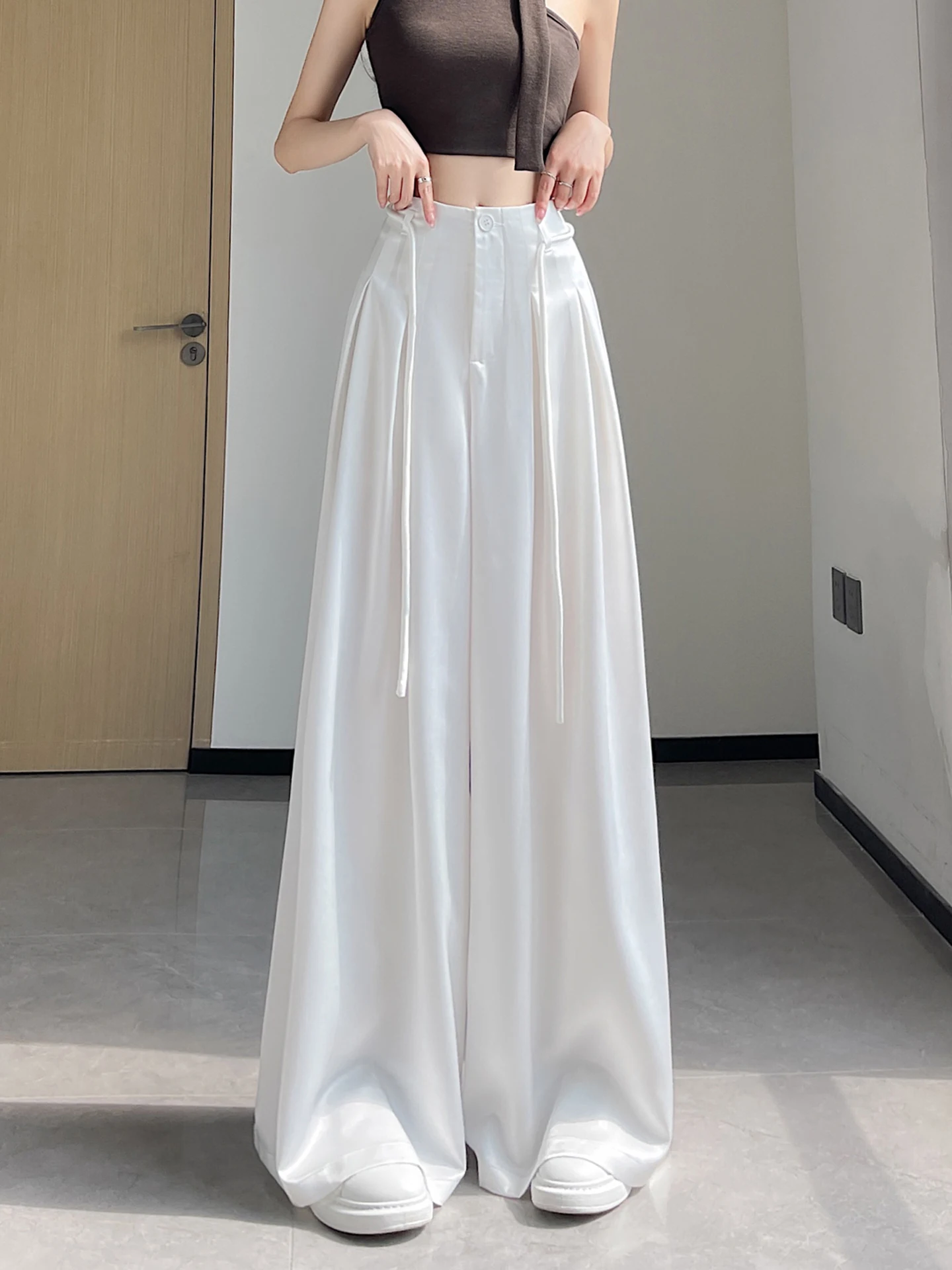 Ice Silk Acetate Satin Wide Leg Pants Women's Summer New Thin High Waist Slim Loose Casual Straight Leg Suit Pants Skirt
Ice Silk Acetate Satin Wide Leg Pants Women's Summer New Thin High Waist Slim Loose Casual Straight Leg Suit Pants Skirt