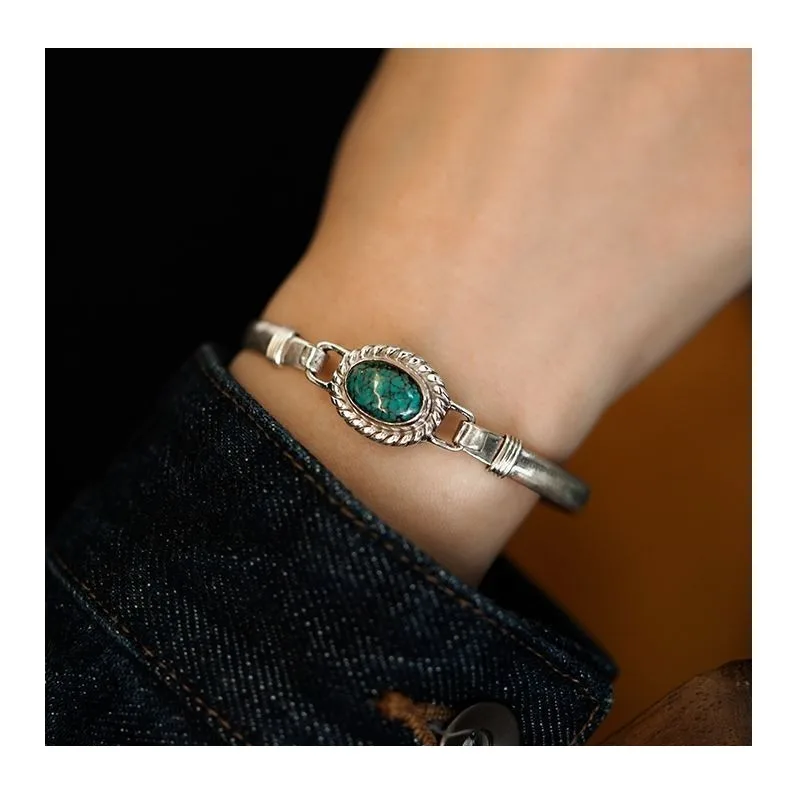 Retro Style Advanced Sense Artificial Green Loose Hand Bracelet Wrist Handmade Men's and Women's Niche Design Personalized Trend
Retro Style Advanced Sense Artificial Green Loose Hand Bracelet Wrist Handmade Men's and Women's Niche Design Personalized Trend