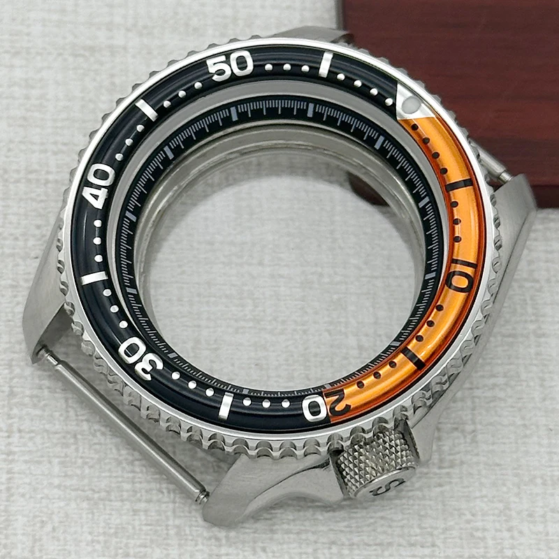 42mm SKX007 Watch Case Sapphire Crystal NH35 Case Fit 28.5mm Dial and NH35 NH36 NH38 4R 7S Movements Men's Diving Watch Case
42mm SKX007 Watch Case Sapphire Crystal NH35 Case Fit 28.5mm Dial and NH35 NH36 NH38 4R 7S Movements Men's Diving Watch Case