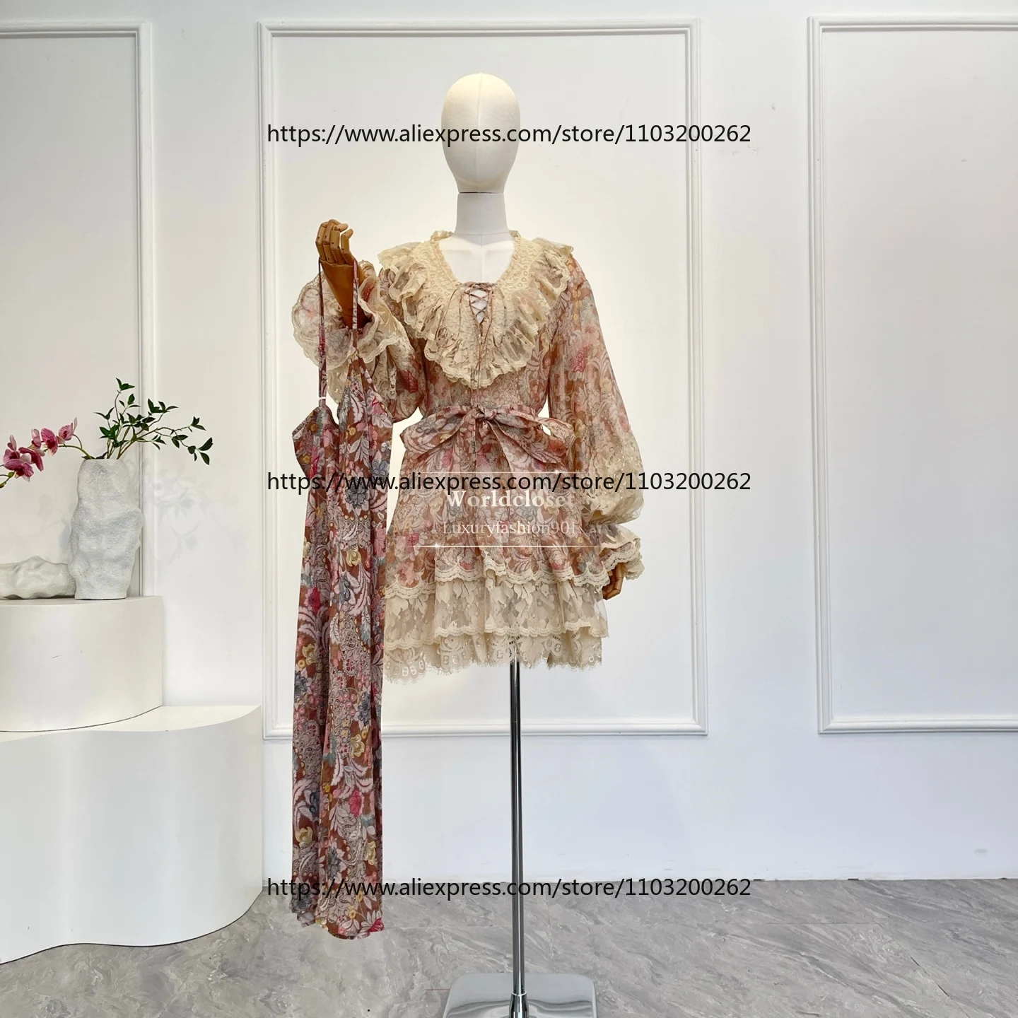Brown Beige Floral Print Lace Ruffled Long Sleeve Mini Dress 2026 High Quality
Brown Beige Floral Print Lace Ruffled Long Sleeve Mini Dress 2026 High Quality