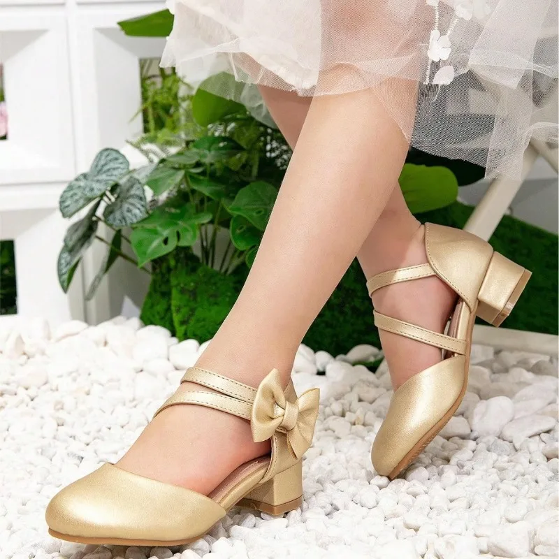 Summer Kids Chunky Heel Princess Performance Shoes Bow Girl Mary Jane Casual Shoe Children Buckle Patent Round-Toe Low-Cut Shoes
Summer Kids Chunky Heel Princess Performance Shoes Bow Girl Mary Jane Casual Shoe Children Buckle Patent Round-Toe Low-Cut Shoes