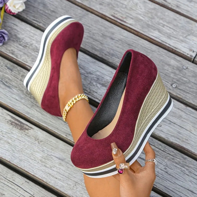Fashion Women Loafers Wedges Platform High Heels Footwears New Trend Designer Casual Dress Pumps Solid Color Shoes
Fashion Women Loafers Wedges Platform High Heels Footwears New Trend Designer Casual Dress Pumps Solid Color Shoes